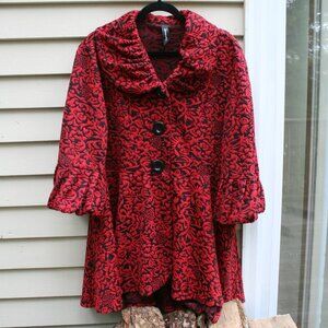 Curvesque Jacket Top